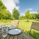 On Im Gustav Seitz Gaestehaus