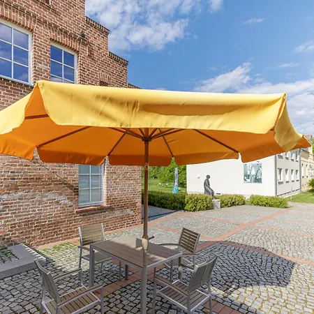 On Im Gustav Seitz Gaestehaus Lejlighed Muncheberg