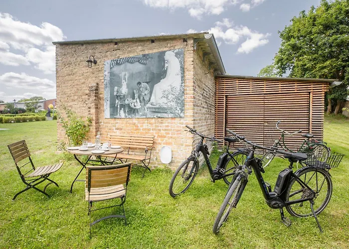 On Im Gustav Seitz Muncheberg